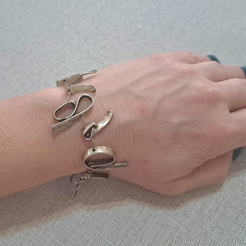 Silver 925 Handmade Bracelet with Organic Abstract Shapes like new
