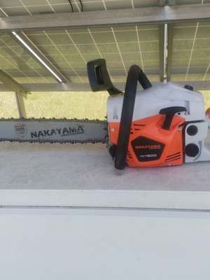 Nakayama PC4600 Chainsaw 2.45HP 45CC 45CM like new
