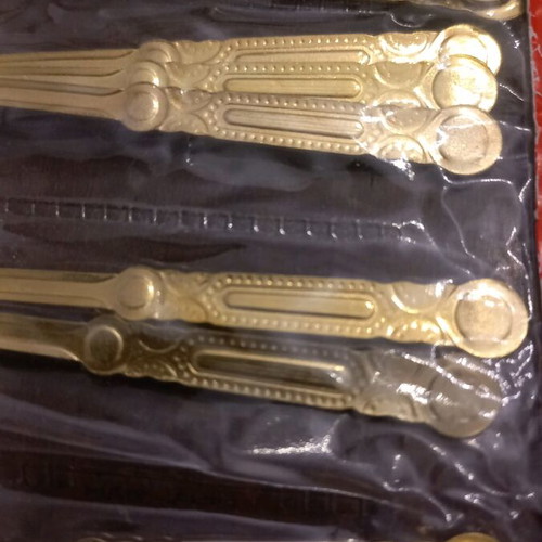 Dessert spoons new, pack of 12, gold with red