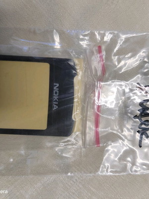Genuine glass for Nokia 8800 Sirocco black like new