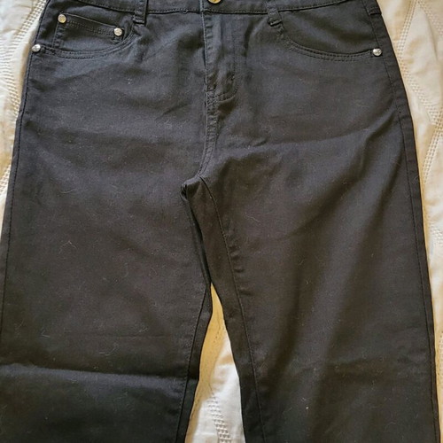 Black fitted pants like new, size M