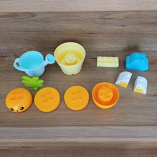 Lego Duplo Growing Carrot like new, 11 pieces for 1.5+ years