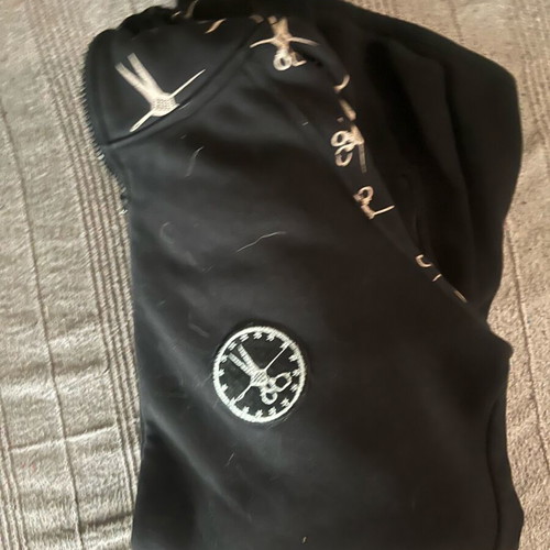 Liberta D'arte black zip-up sweatshirt with all-over print, like new, size L-XL