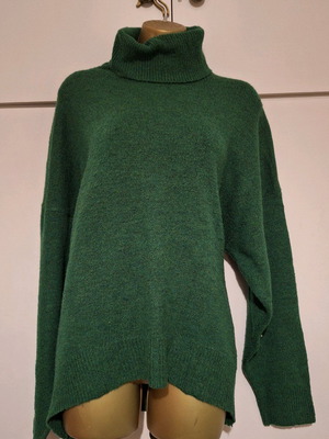 Stradivarius Green jumper size S