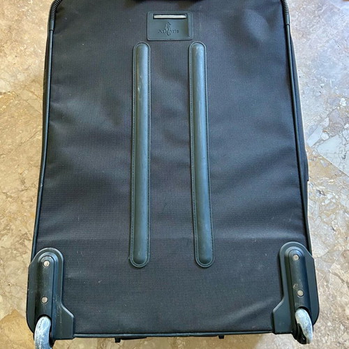 Travel suitcase used, black, dimensions 77x53x26