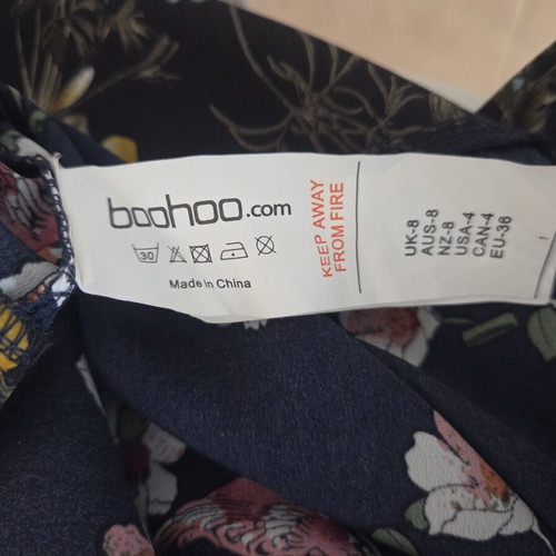 Boohoo Floral Print Shirt Dress like new, navy blue with multicolor print