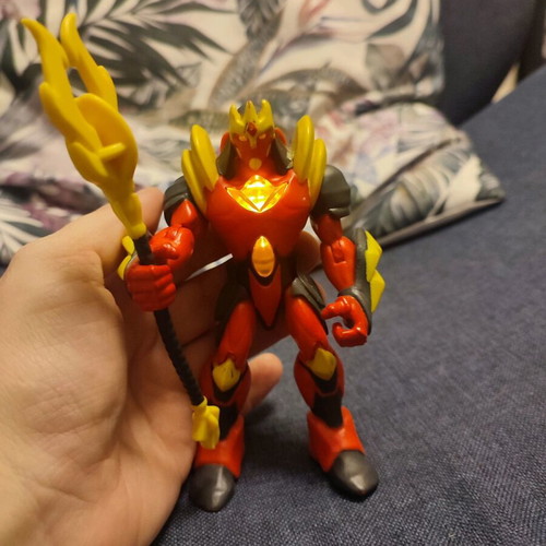 Gormiti figure used 13 cm with light
