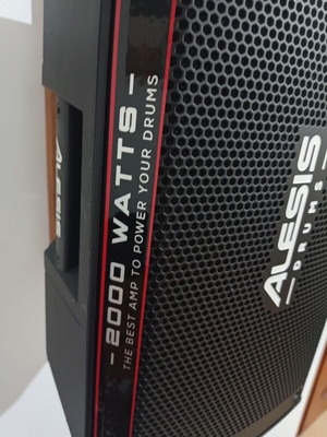 2 Акустични колони Alesis Strike Amp 8 | 2 Активни монитори за електронни барабани