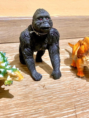 Chimpanzee and dinosaurs used, set of 3 figures