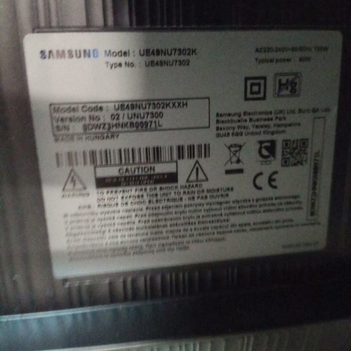 Samsung curved 49' used broken screen for spare parts