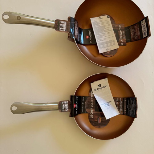 Blaumann Le Chef Cookware set of 2, new, non-stick copper color