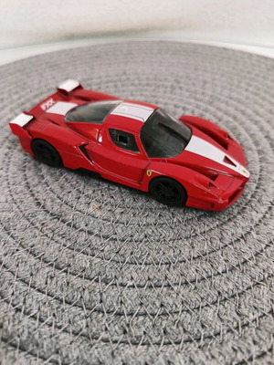 Ferrari FXX Hot Wheels 1:43 model car like new