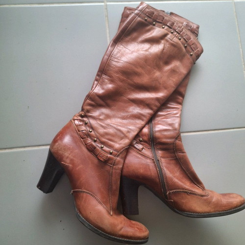 Vintage boots used camel color, size 37