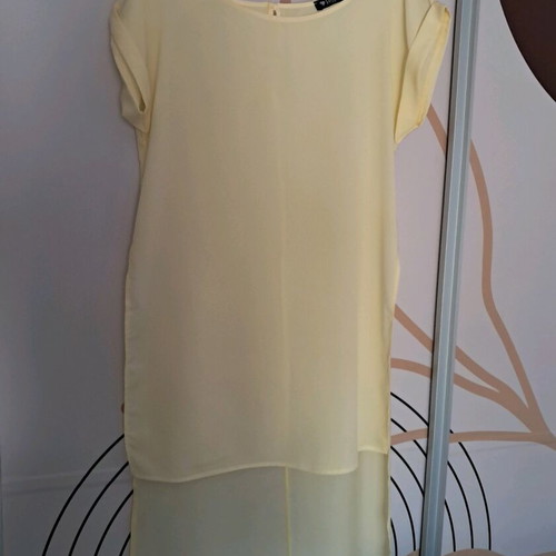 Long asymmetrical blouse yellow Hyper like new
