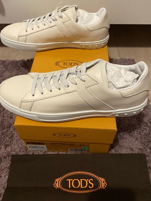 Tod’s ανδρικά casual sneakers καινούργια, μέγεθος 42,5, άσπρα
