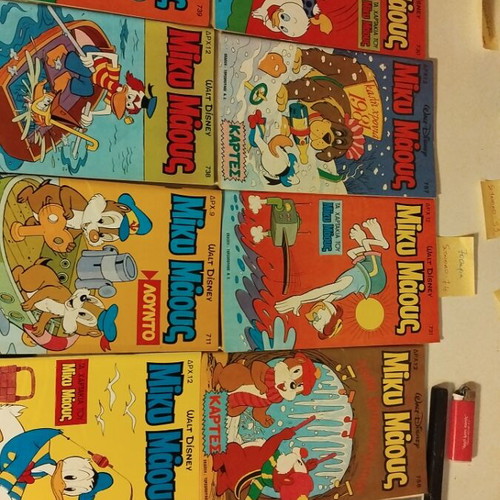 Mickey Mouse comics set of 10 like new, issue No4 700 series
