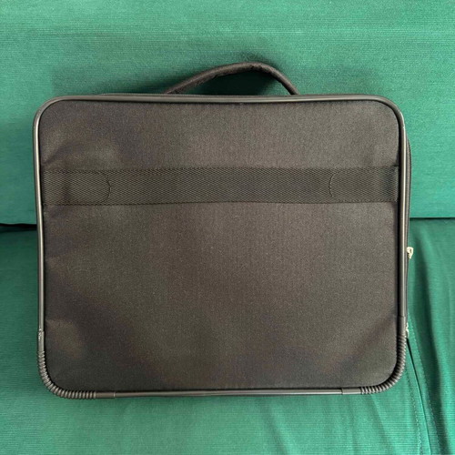 American Tourister Laptop Bag 15" shoulder briefcase black like new