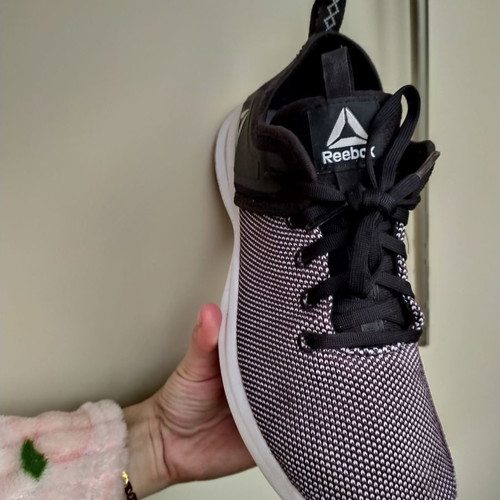 Reebok athletic shoes used, size 38, black and white sock style
