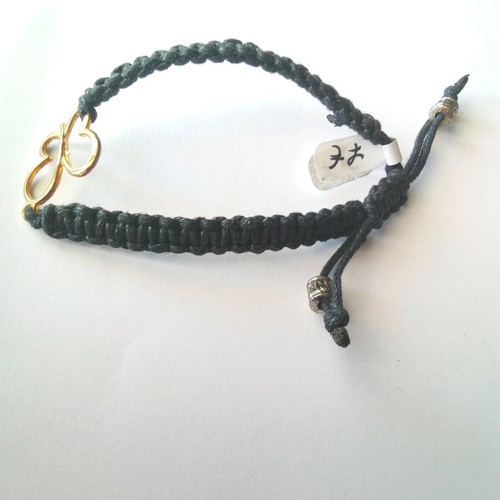 Handmade macrame bracelets new, multicolored