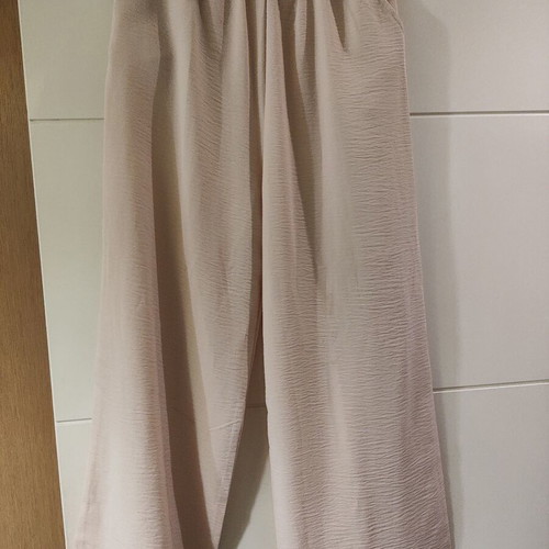 Set top and palazzo pants like new, beige