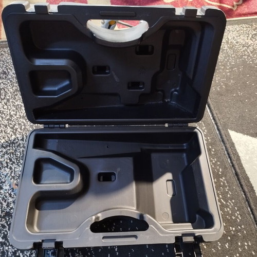 Tama Speed Cobra 910 single pedal like new with hard case