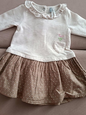 Baby dresses 6 months used, pack of 2, Benetton, Orchestra