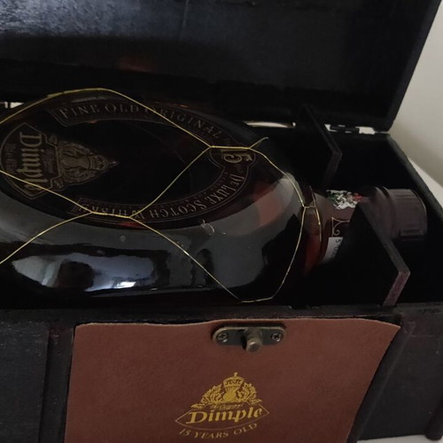 Dimple 70cl 40%vol 15 years old Fine Old Original DeLuxe Scotch Whisky in wooden case new