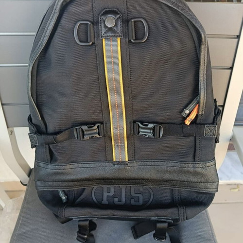 Parajumpers Hubbard backpack like new, black and orange