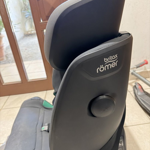 Britax Romer Advansafix i-Size car seat like new