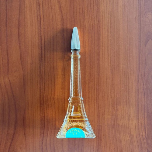 Eiffel Tower liqueur like new, sealed