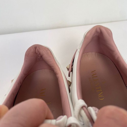 Valentino Garavani V-LOGO leather sneakers like new, size 37, white