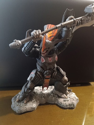 Mcfarlane Halo 3 Brute Chieftain figure used with minor damage