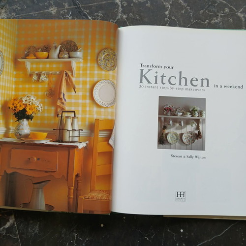 Βιβλίο διακόσμησης Transform your kitchen in a weekend σαν καινούργιο, αγγλικά