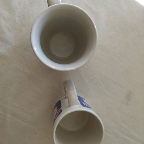 Christmas mugs used, set of 2 pieces
