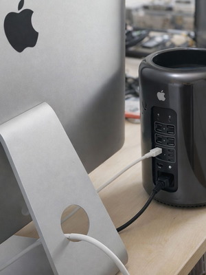 Apple Mac Pro (Late 2013) σαν καινούργιο