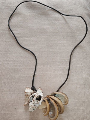 Necklace with shells used