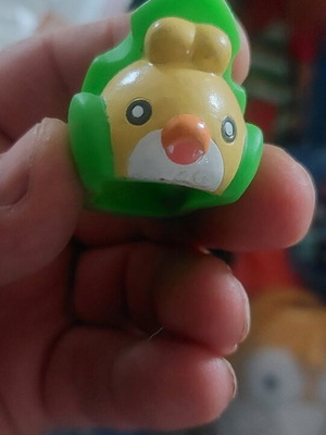 Sewaddle Pokemon Nintendo φιγούρα σε καλή κατάσταση
