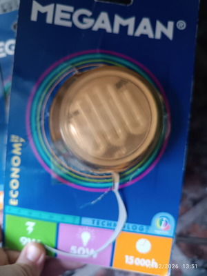 Light bulbs set like new