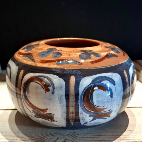 Tanagra Ceramic Vase like new with artistic handpainted decoration