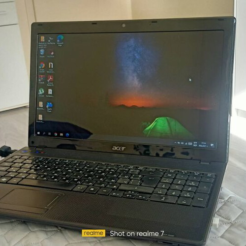 Φορητός υπολογιστής Acer Aspire 5742G i5 σαν καινούργιος με ασύρματο ποντίκι και τσάντα