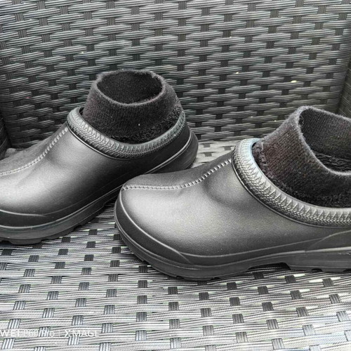 Ugg Australia slippers black size 39