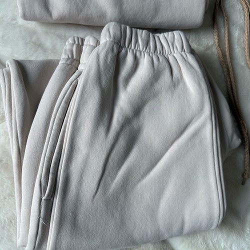 DLV tracksuit set beige like new