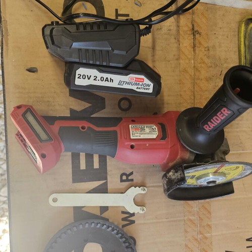 Rider Pbag20 125mm Angle Grinder like new