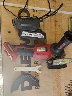 Rider Pbag20 125mm Angle Grinder like new