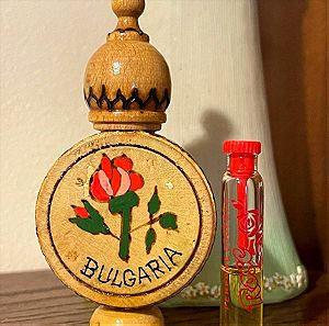 Βιντάζ Χειροποίητο Ξύλινο Κουτάκι με μικρό δόγμα στόματος Ροζα μέσα. Παραδοσιακό από Βουλγαρία