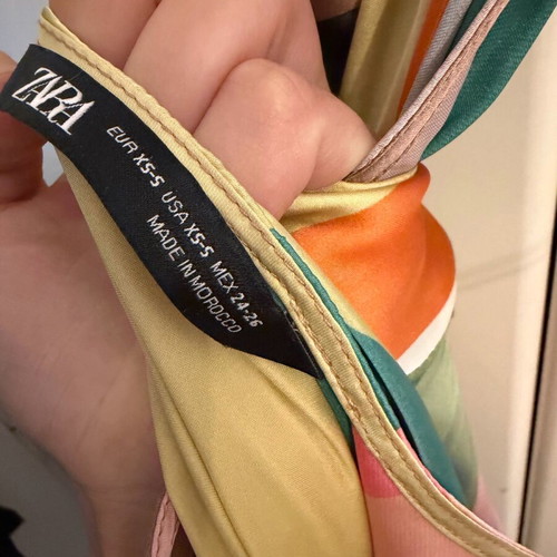Zara dress size Small used, multicolor
