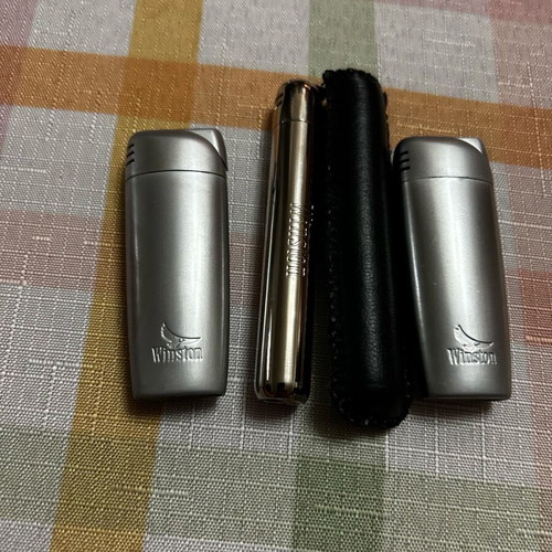 Winston collectible lighters like new, set of 3