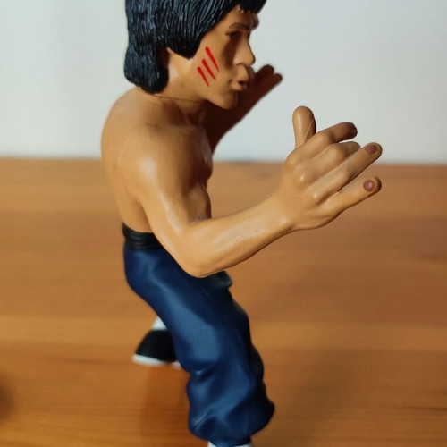 Bruce Lee Enter the Dragon 2012 collectible figure, new