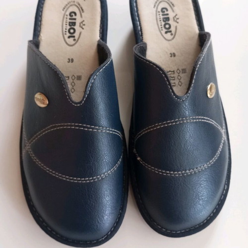 Women's slippers size 39 blue anatomic like new