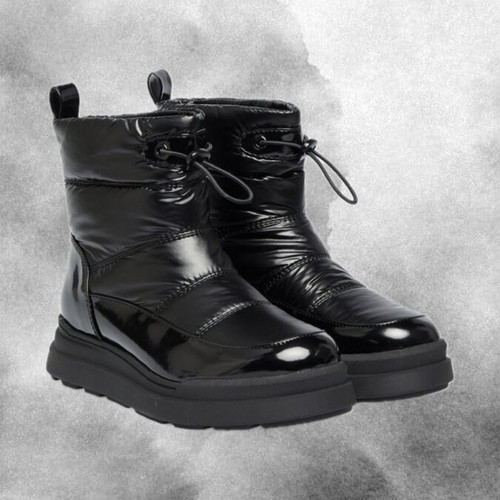 Mia&Jo Black Puffer Boots Brand New
